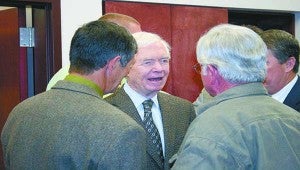 Senator Thad Cochran visited Picayune’s city hall Monday afternoon to announce he is running for a seventh term in the U.S. Senate.